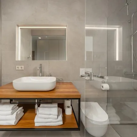 Ferienhaus Fur 10 Personen In Rogoznica, Dalmatien Norddalmatien Holiday home *